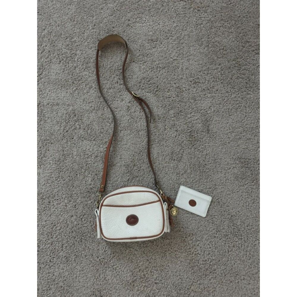 Vintage Dooney and Bourke Kilty All-Weather Leather cross body bag &card holder.